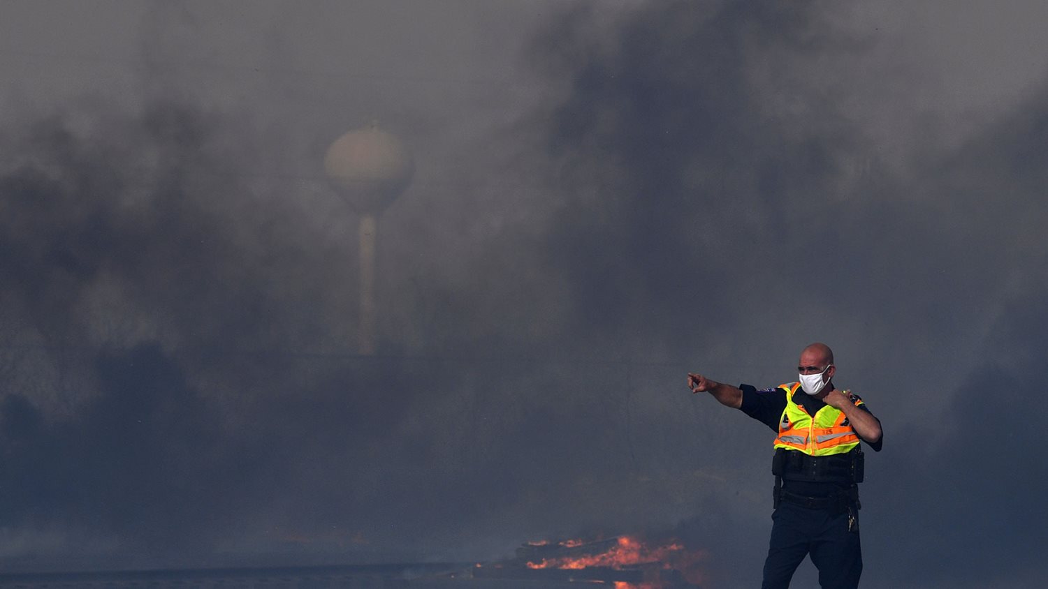 Texas Wildfires Fueled by Gusty Winds Prompt Evacuations | WeatherBug ...